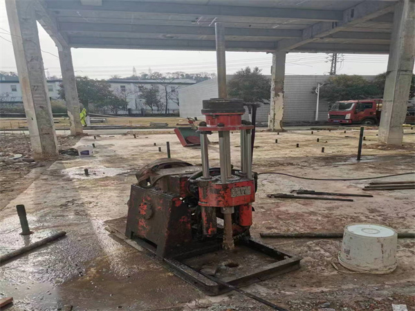 新晃袖阀管小导管注浆加固施工工艺